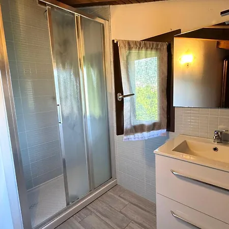 아파트 The Music Of The - Front With Three Bedrooms *